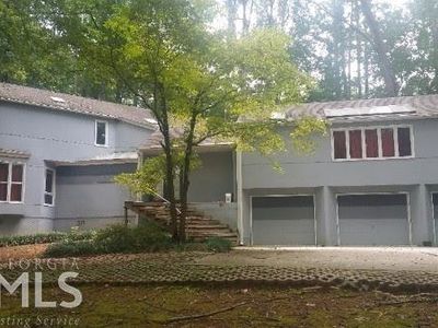 2441 Fawn Rdg, Stone Mountain, GA, 30087
