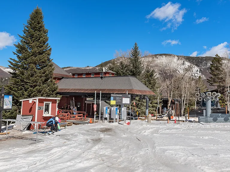 809 S Aspen St #13 — Photo 35