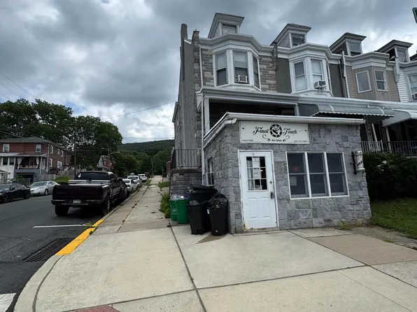 1165 N 13th St, Reading, PA 19604