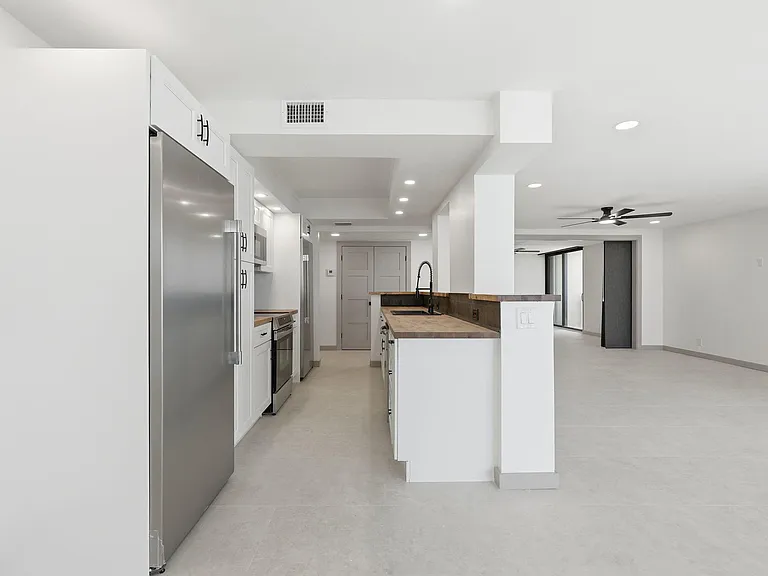 5460 N Ocean Dr #6A — Photo 34