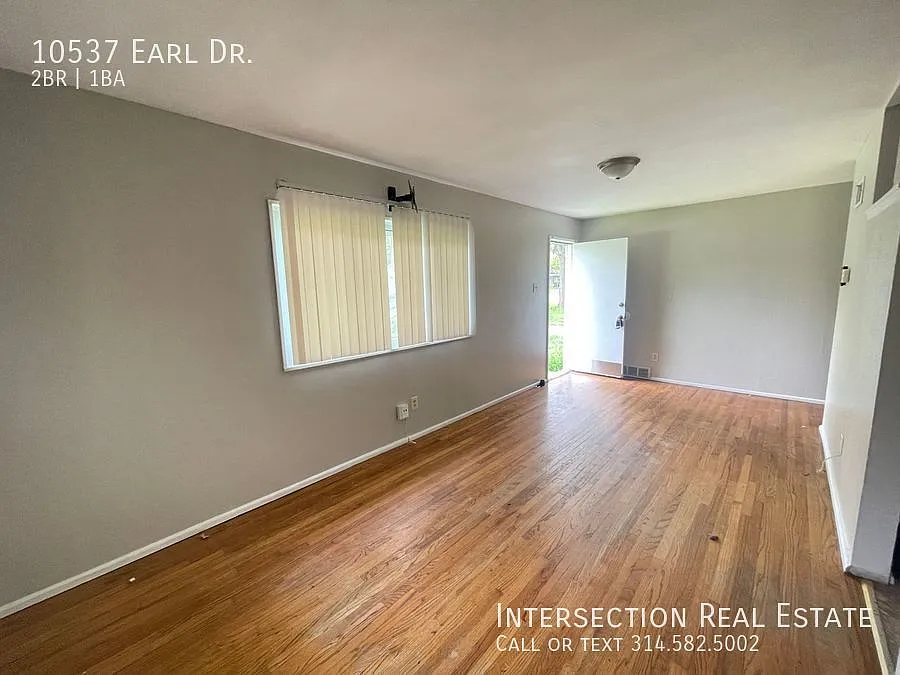 Building Photo - 10537 Earl Dr