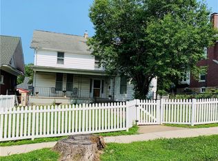 802 S 5th St, Atchison, KS 66002
