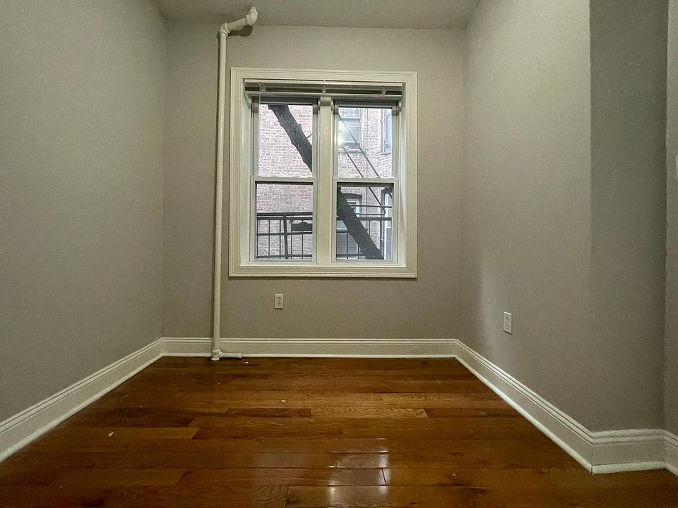 2nd image of 5004 Palisade Ave #35K
