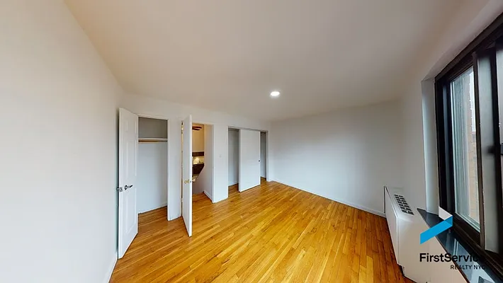 Rented by FirstService Realty (legacy) | media 6