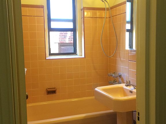 5th image of 3520 73rd St #4P