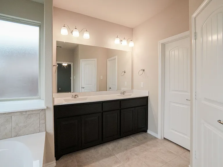 4004 Stone Trail Dr — Photo 14