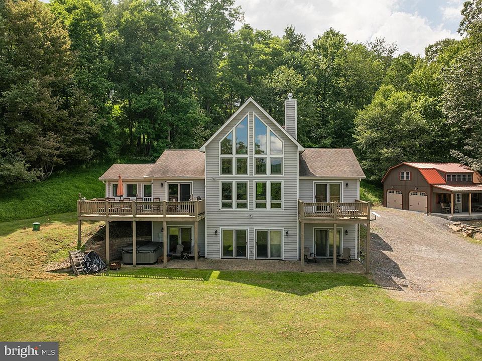 1st image of 139 Overlook Ridge Dr