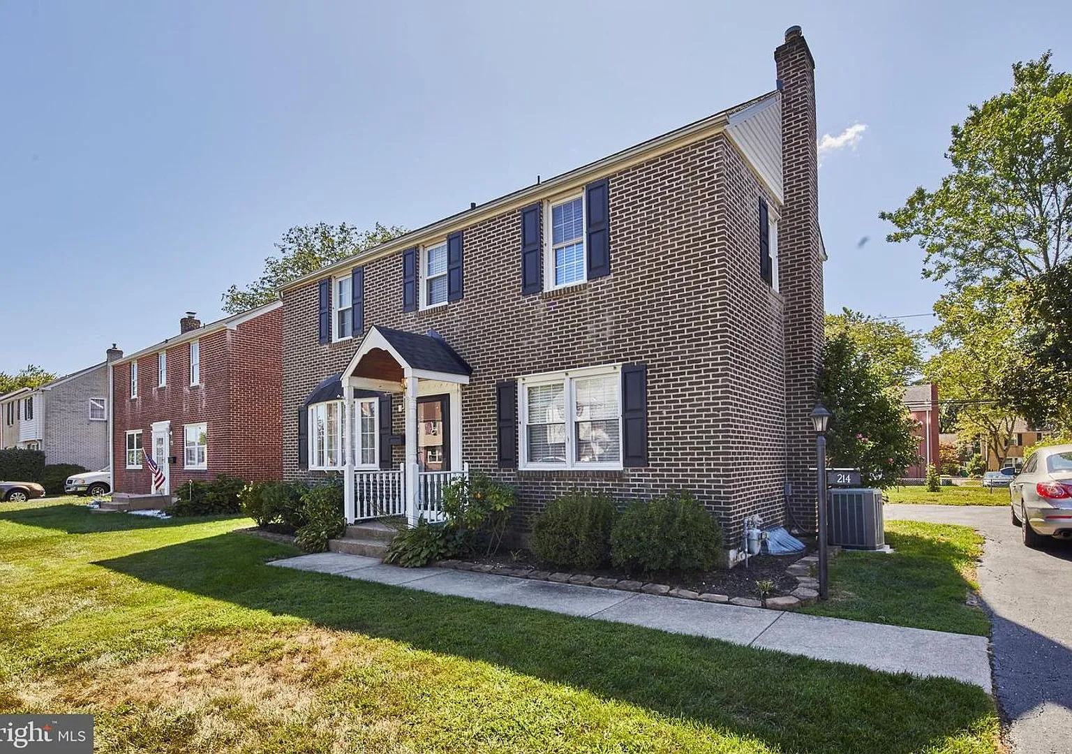 214 Potomac Rd — Photo 2