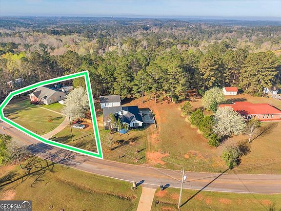 2nd image of 153 Wheehaw Rd