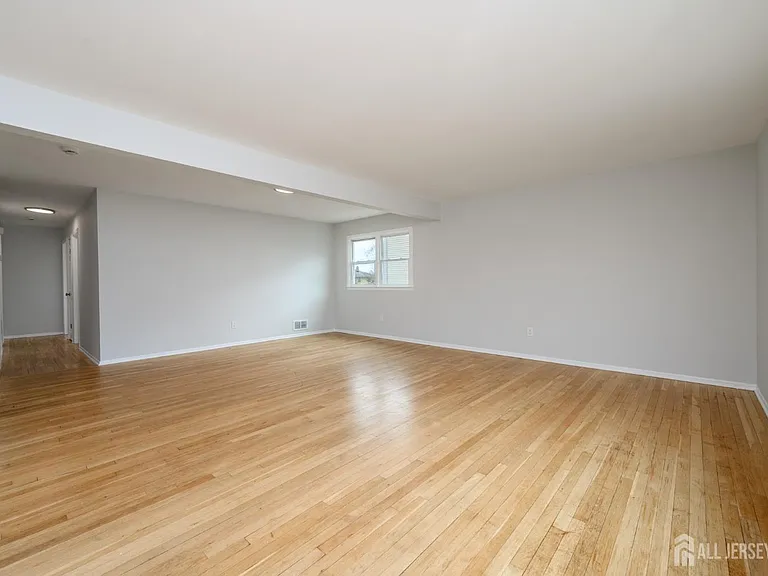 796 Inman Ave #1 — Photo 10