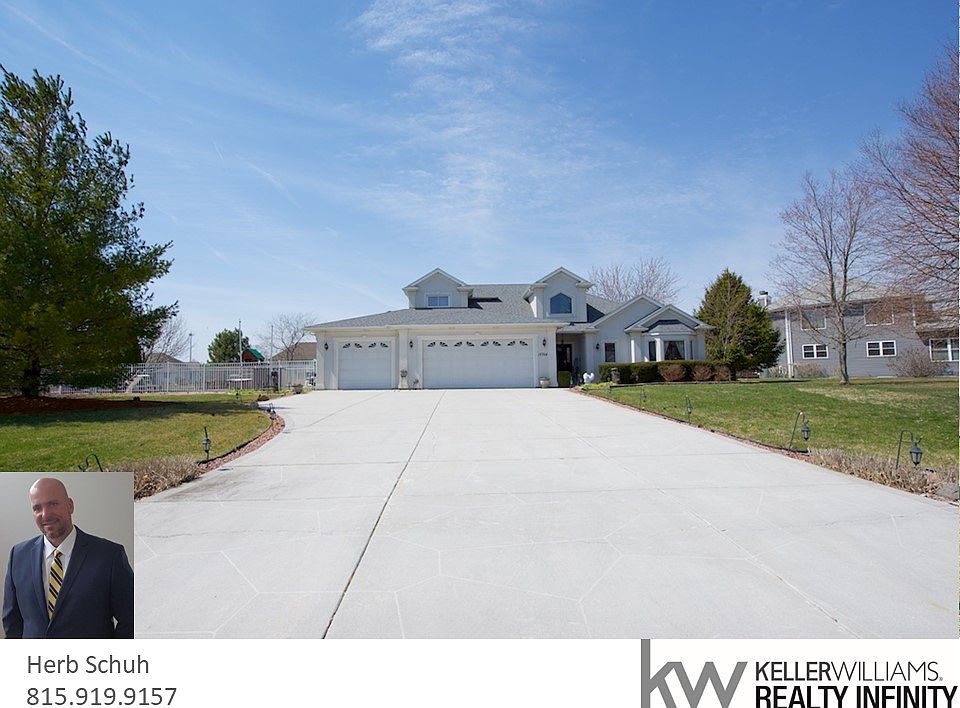 1st image of 18754 S Chestnut Dr