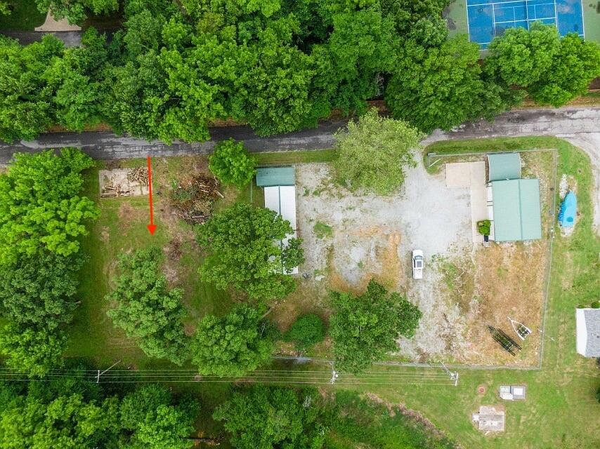2nd image of S 563rd Rd