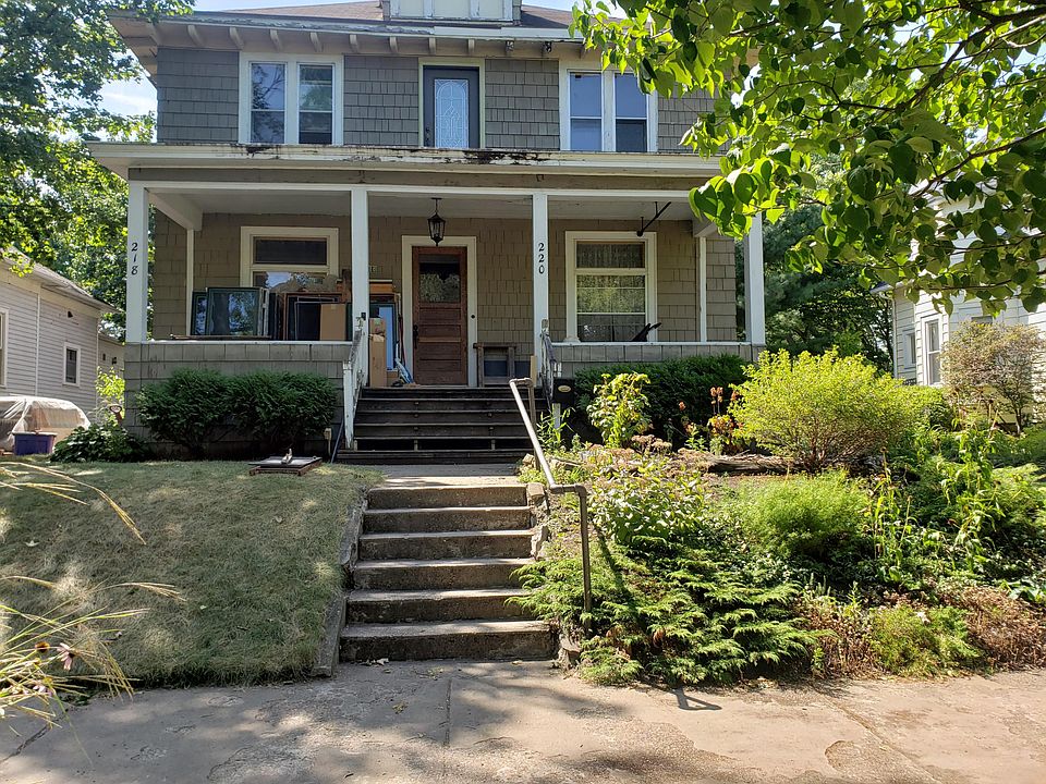 1st image of 218-220 19th St S