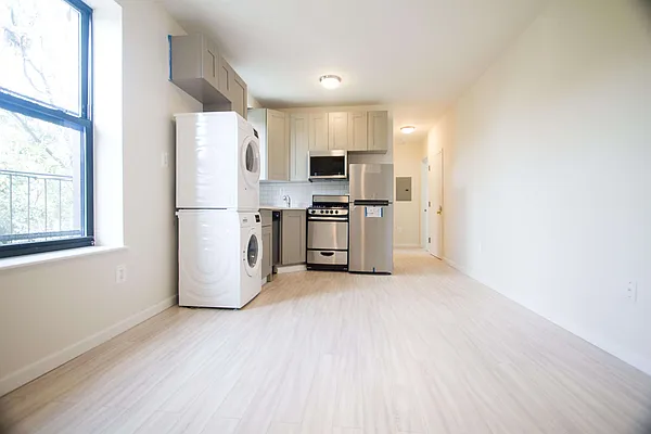 Rented by Nooklyn NYC LLC | media 3