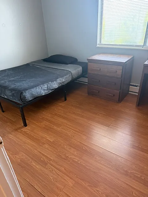 2 bed, 580 sqft, $1,200 — Photo 4