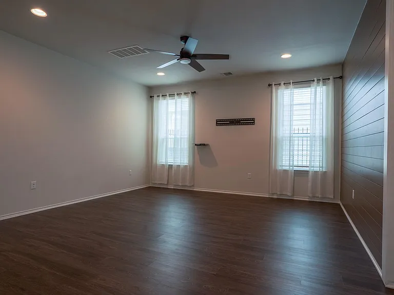 10509 Abana Way #11 — Photo 6