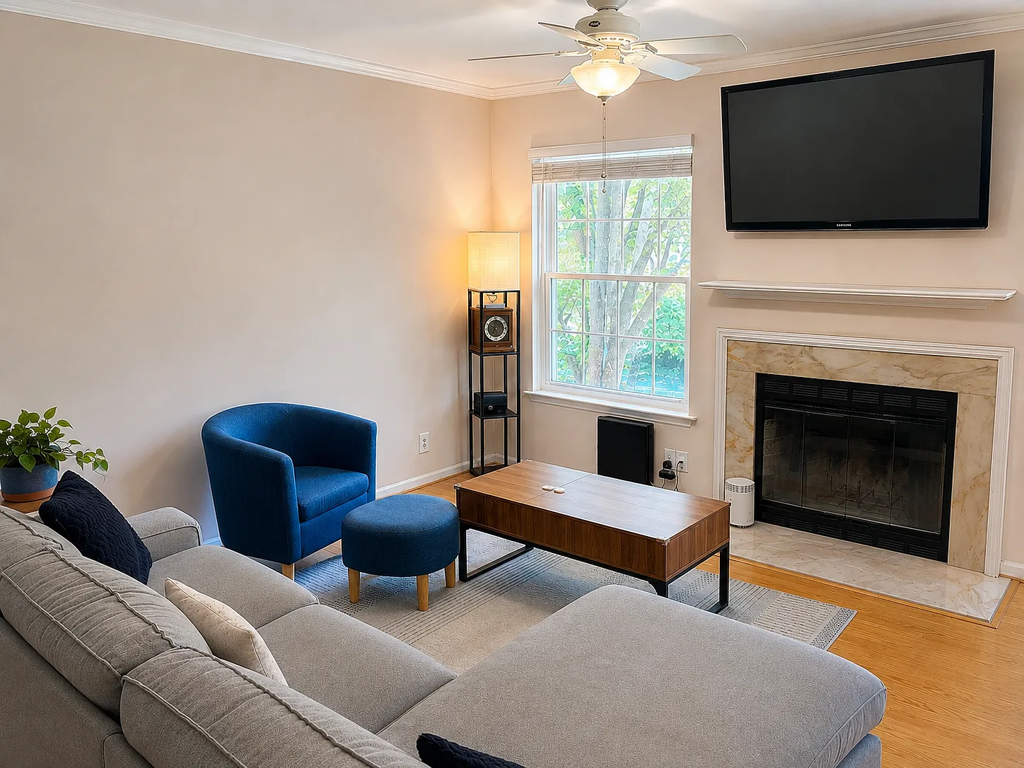 2 bed, 1037 sqft, $2,999 — Photo 2