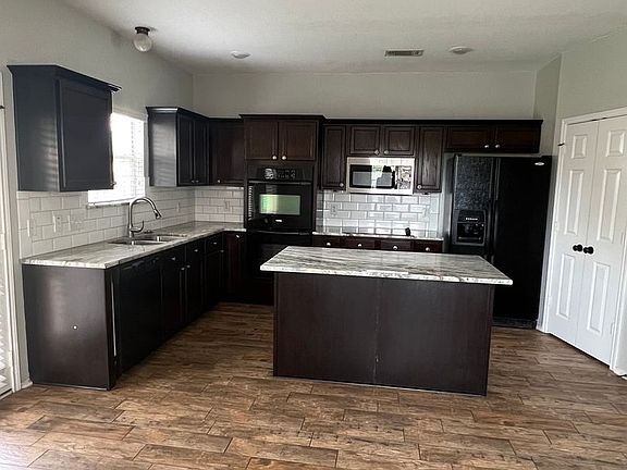 3rd image of 6601 Cold Water Dr