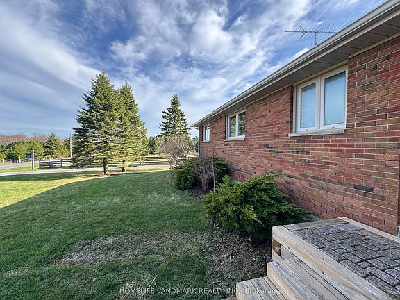 2nd image of 4432 Middle Rd