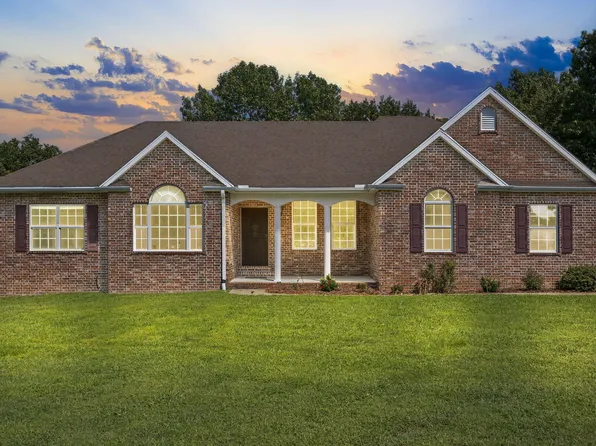 36 Glory Lane, Blue Eye, MO 65611