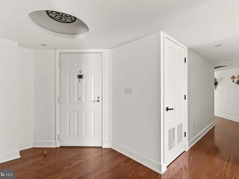 2181 Jamieson Ave #1803 — Photo 13