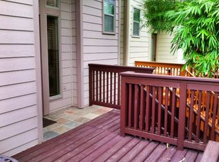 715 Reinerman St, Houston, TX 77007