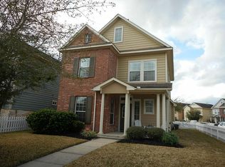 7102 Sun Village Dr, Houston, TX 77083