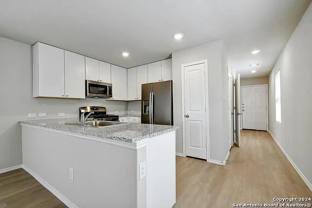 4250 Thalweg Way — Photo 6