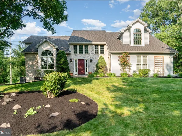 105 Old Federal Rd, Harrisburg, PA 17110