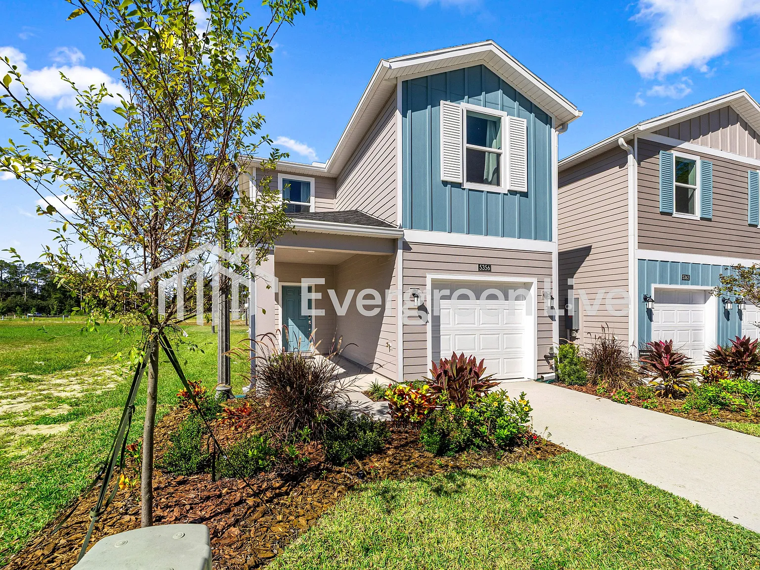 3 bed, 2.5 bath, 1765 sqft, $1,700 — Photo 2