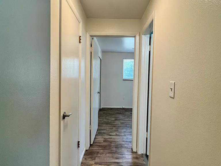 3895 Parfet St — Photo 16