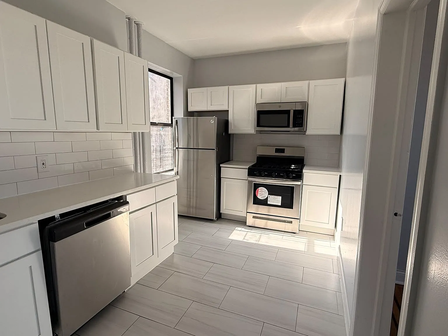 6412 Park Ave — Photo 1