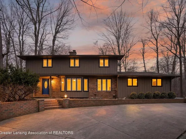 6545 W Galway Cir, Dimondale, MI 48821