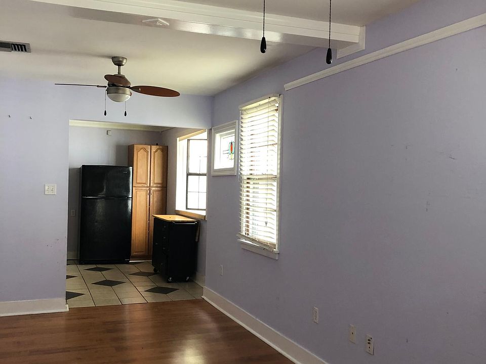 1st image of 5024 S Prieur St #5022