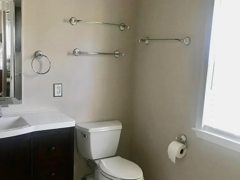 102 Wedgewood Cir — Photo 12