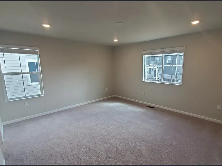 27286 E Bayaud Ave — Photo 17