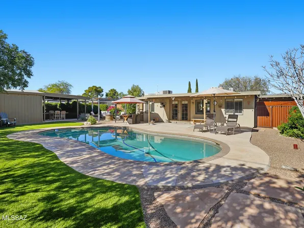 8000 E Beverly St, Tucson, AZ 85710