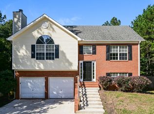 543 Brewer Dr, Locust Grove, GA 30248