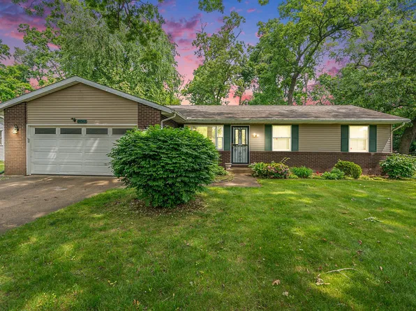 18363 Sheffield Ln, Bristol, IN 46507