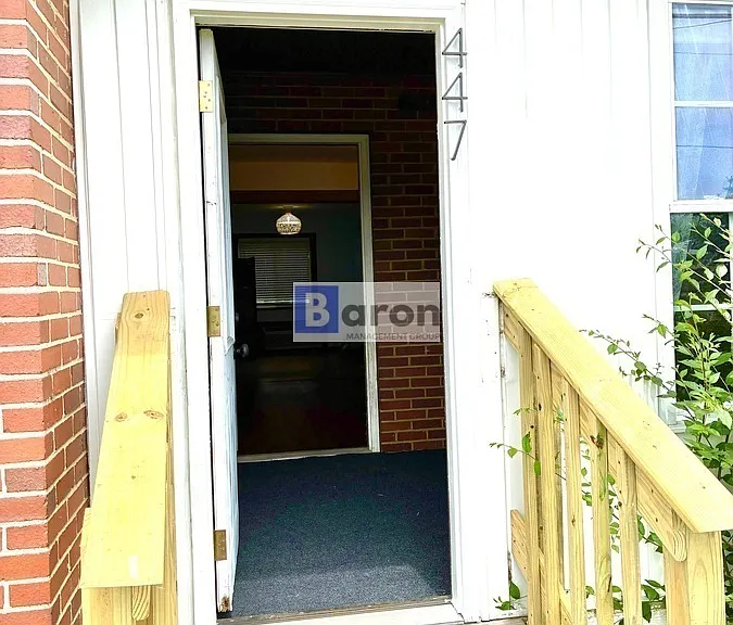 448 Park Dr — Photo 13