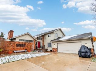 114 Kingston Way, Waunakee, WI 53597