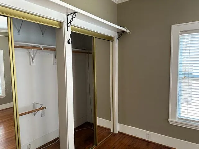 1023 W Gardner St — Photo 13