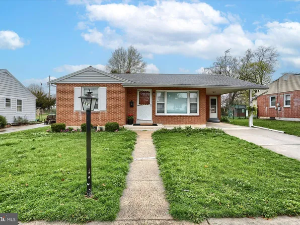 521 D St, Carlisle, PA 17013