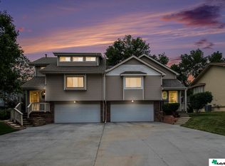 6728 S 152nd St, Omaha, NE 68137