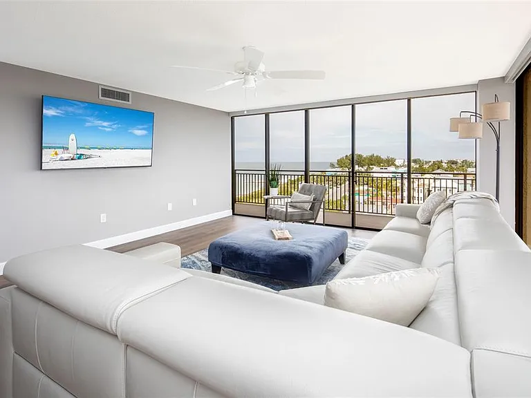 7650 Bayshore Dr #606 — Photo 11