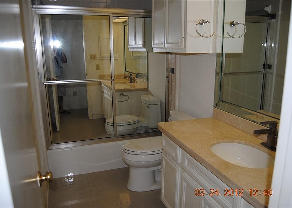 1st image of 901 Cimarron Dr