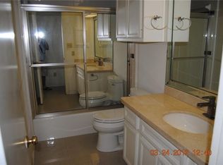 901 Cimarron Dr, Mission, TX 78572