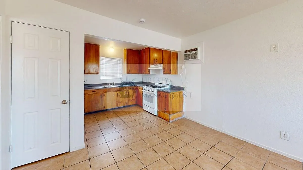 1 bed, $1,150 — Photo 4