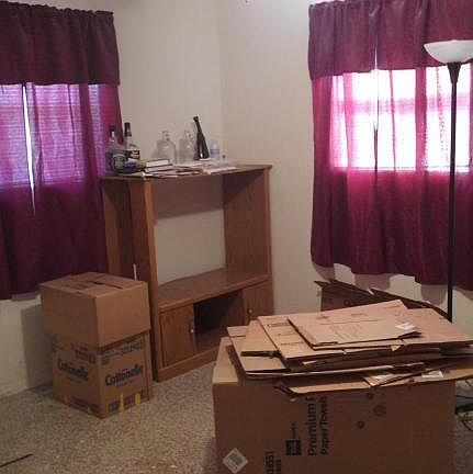 4th image of 1422 Jackson Ave