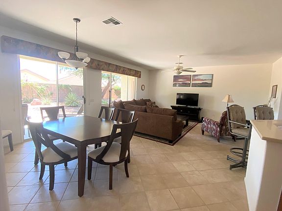 5th image of 78275 Cloveridge Way